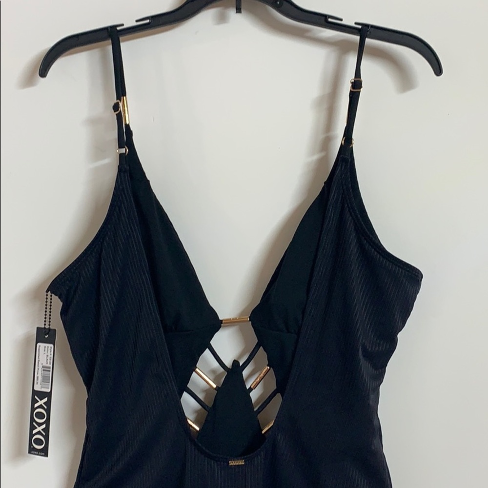 BUNDLE 2 ITEMS FOR $10 Gold Bars Ladder Cut-Out One Piece - Picture 8 of 13